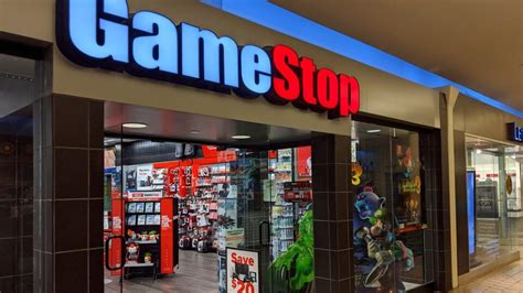 ceo of gamestop salary